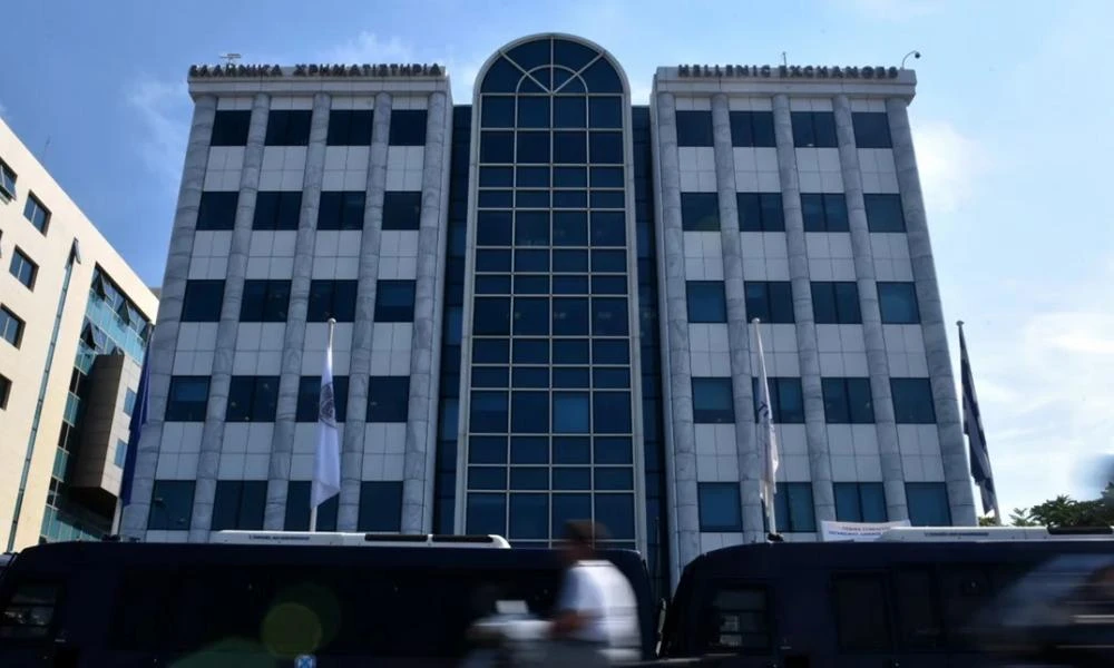Χρηματιστήριο Αθηνών: Ανακάμπτει με το βλέμμα στις 1.700 μονάδες